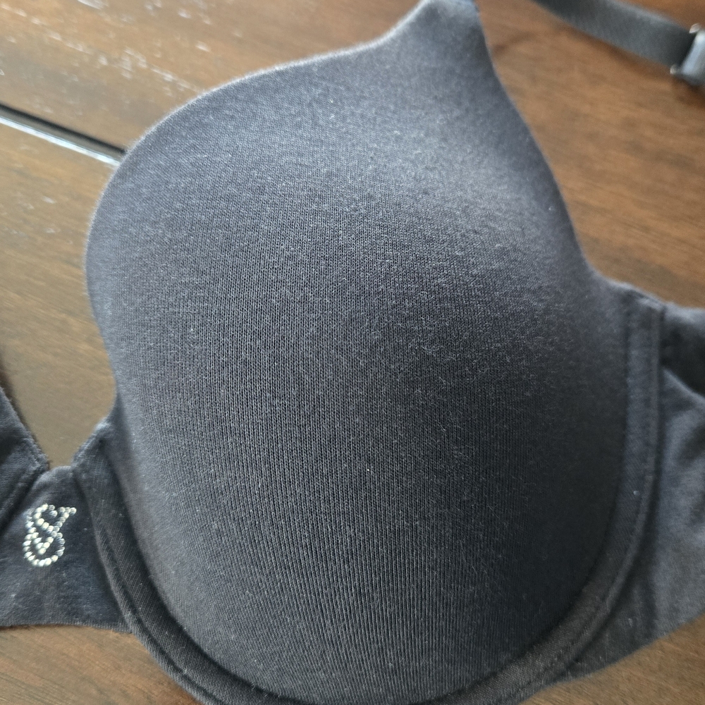 Victoria's Secret 36D Bra Nwt